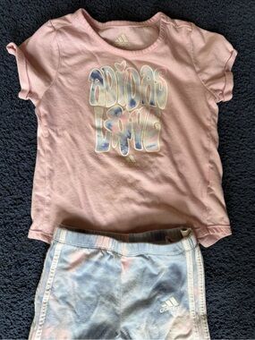 adidas Pink Short-Sleeve Tee with Pastel Multicolor 'Love' Graphic